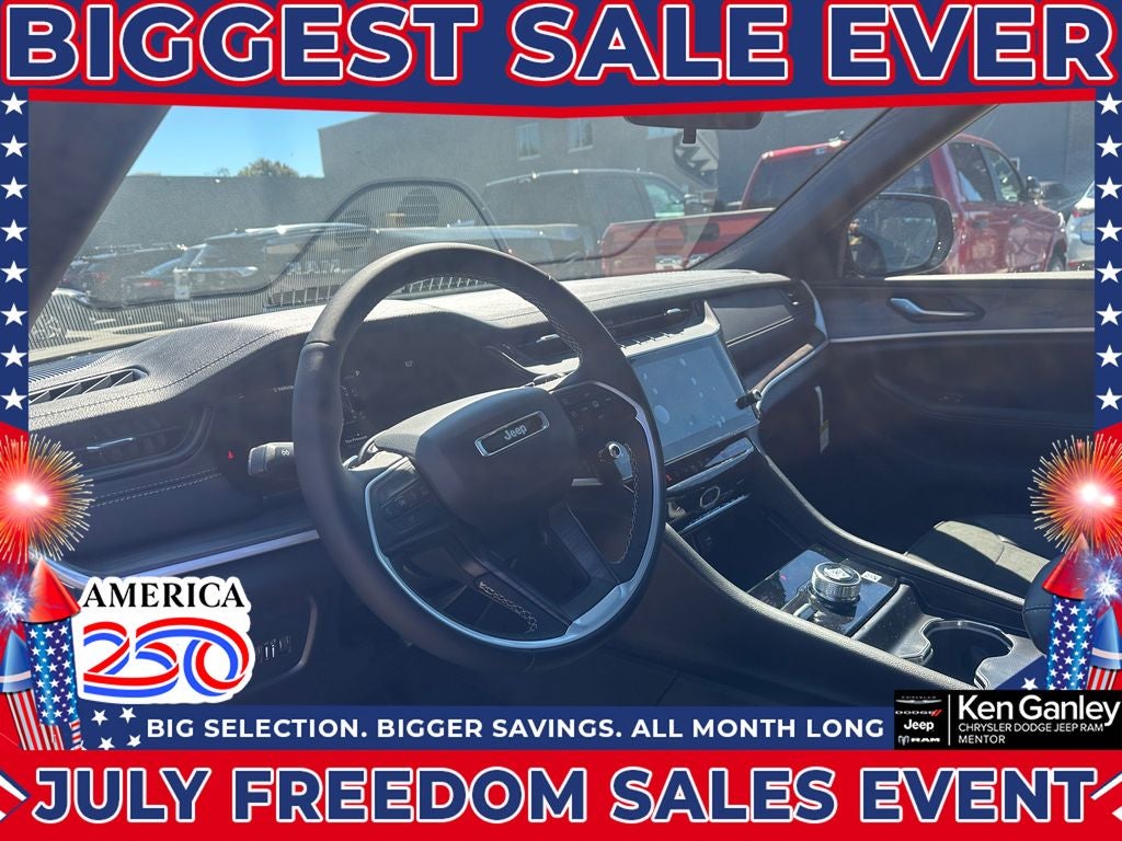 2026 Jeep Grand Cherokee GRAND CHEROKEE L LAREDO ALTITUDE 4X4