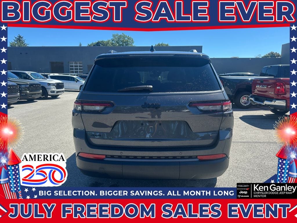 2026 Jeep Grand Cherokee GRAND CHEROKEE L LAREDO ALTITUDE 4X4