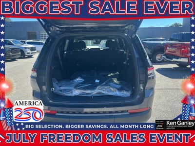 2026 Jeep Grand Cherokee GRAND CHEROKEE L LAREDO ALTITUDE 4X4