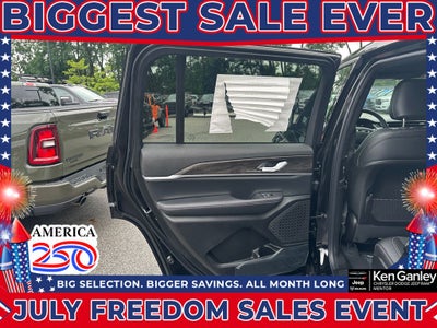 2026 Jeep Grand Cherokee GRAND CHEROKEE L LAREDO ALTITUDE 4X4