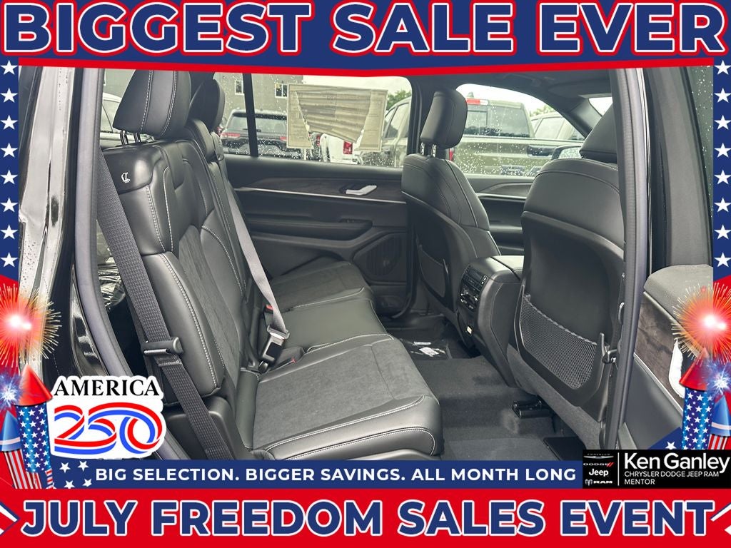 2026 Jeep Grand Cherokee GRAND CHEROKEE L LAREDO ALTITUDE 4X4