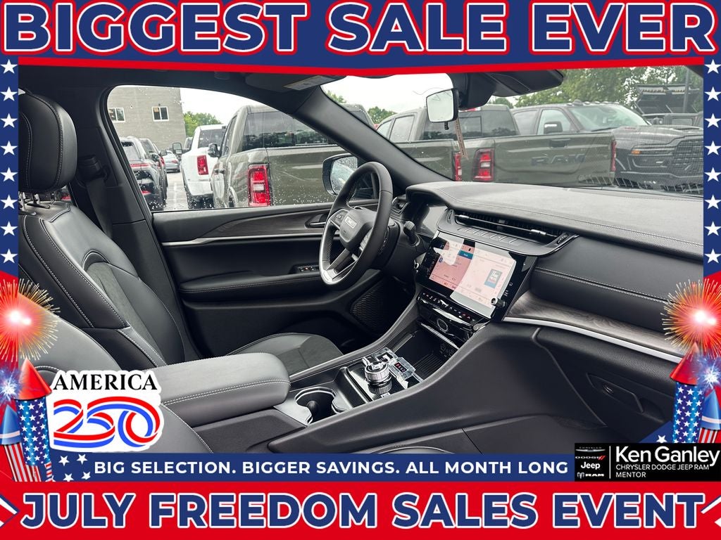 2026 Jeep Grand Cherokee GRAND CHEROKEE L LAREDO ALTITUDE 4X4