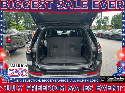 2026 Jeep Grand Cherokee GRAND CHEROKEE L LAREDO ALTITUDE 4X4
