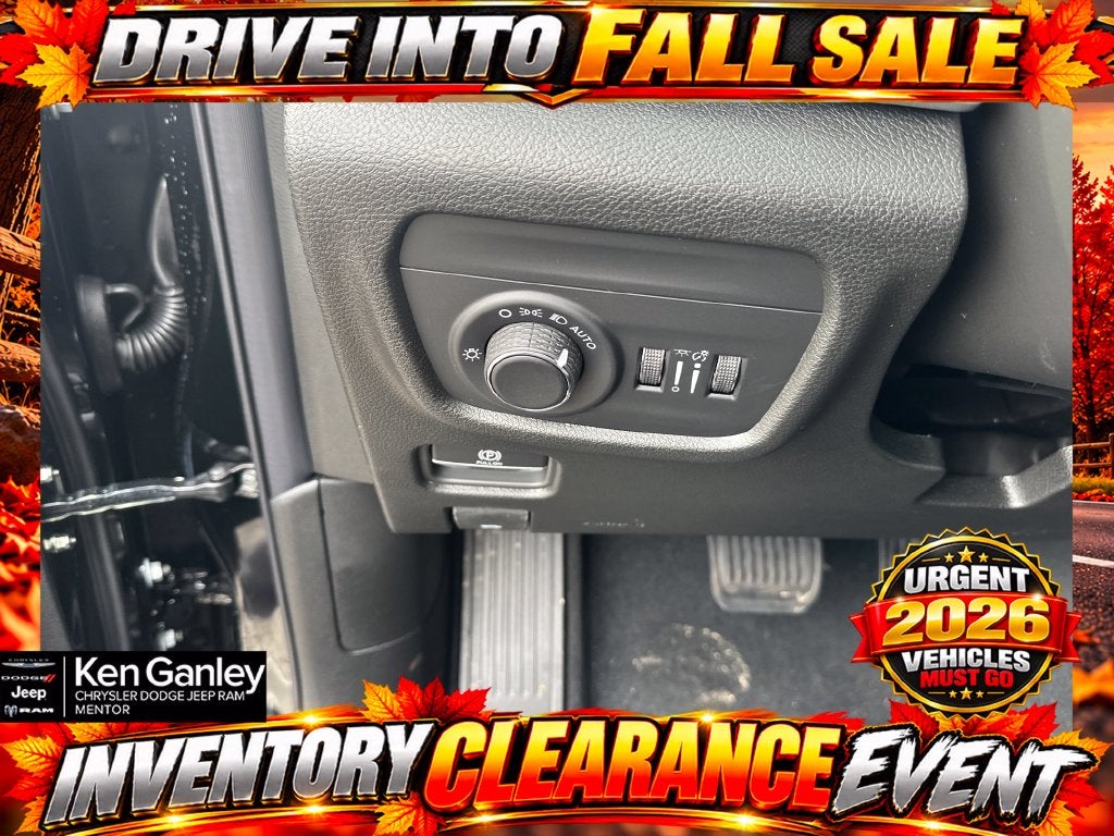 2027 Jeep Grand Cherokee GRAND CHEROKEE L LAREDO ALTITUDE 4X4