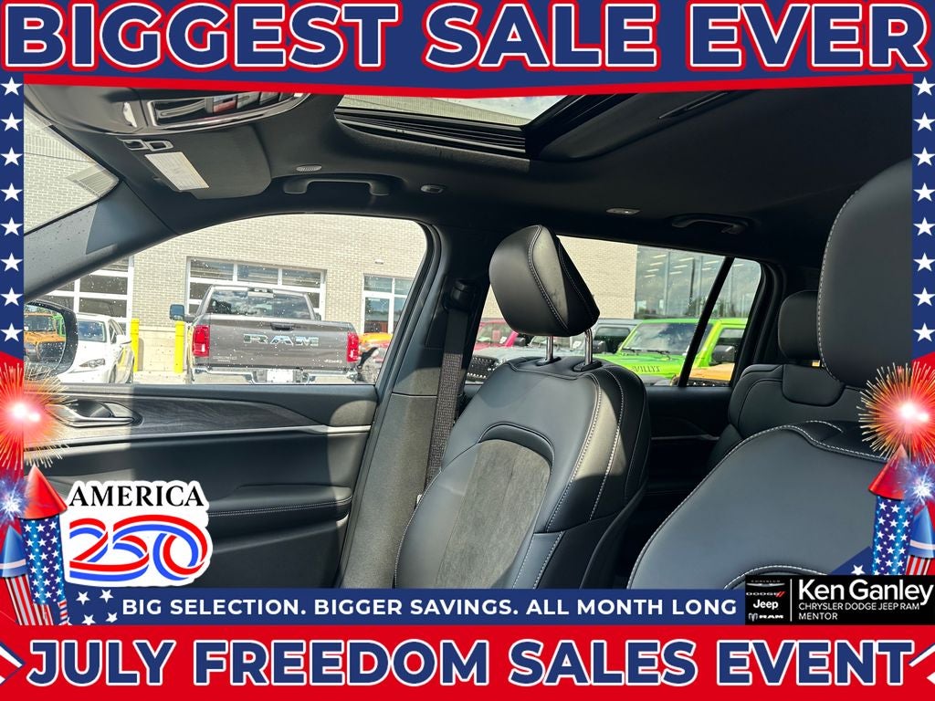 2026 Jeep Grand Cherokee GRAND CHEROKEE L LAREDO ALTITUDE 4X4