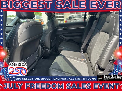 2026 Jeep Grand Cherokee GRAND CHEROKEE L LAREDO ALTITUDE 4X4