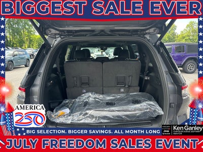 2026 Jeep Grand Cherokee GRAND CHEROKEE L LAREDO ALTITUDE 4X4