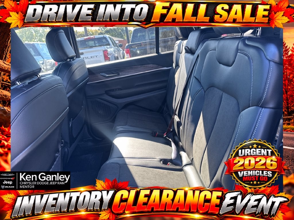 2027 Jeep Grand Cherokee GRAND CHEROKEE L LAREDO ALTITUDE 4X4