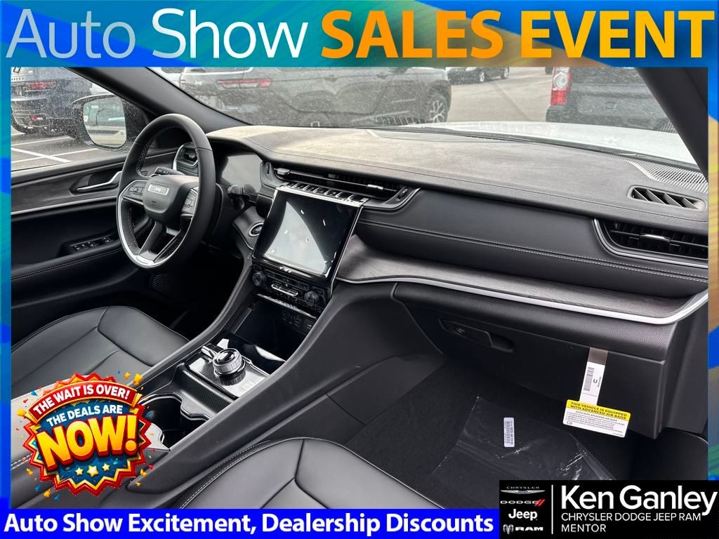 2025 Jeep Grand Cherokee GRAND CHEROKEE L LIMITED 4X4