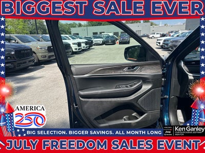 2026 Jeep Grand Cherokee GRAND CHEROKEE L LIMITED 4X4