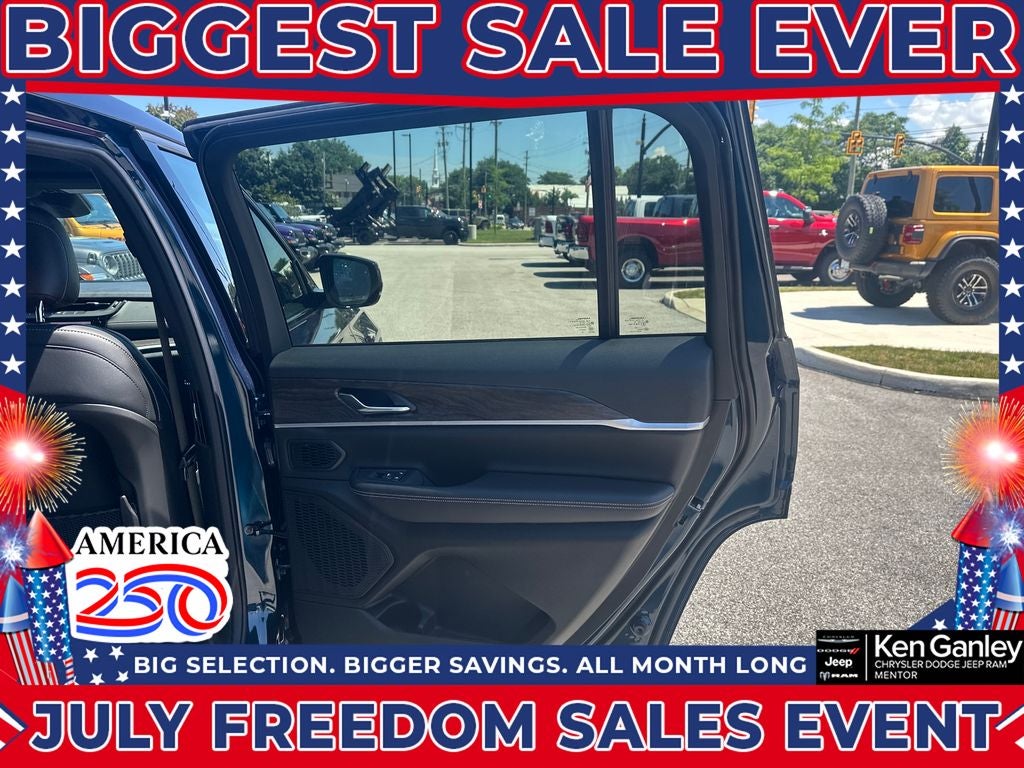 2026 Jeep Grand Cherokee GRAND CHEROKEE L LIMITED 4X4