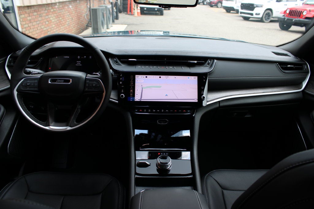 2026 Jeep Grand Cherokee GRAND CHEROKEE L LIMITED RESERVE 4X4