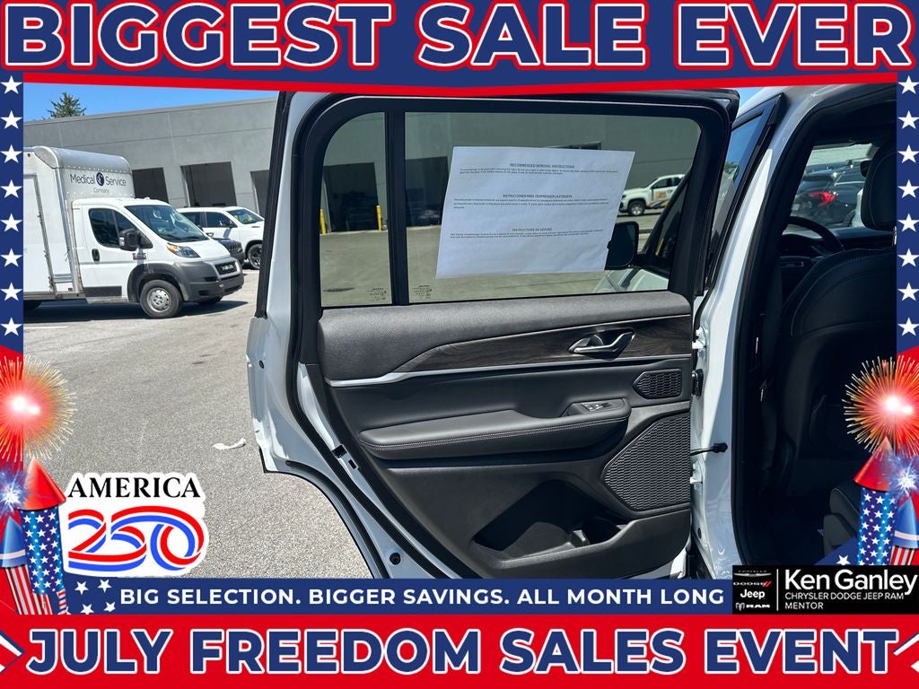 2026 Jeep Grand Cherokee GRAND CHEROKEE L LIMITED 4X4