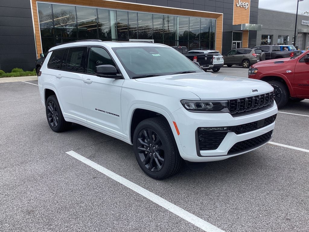 2026 Jeep Grand Cherokee GRAND CHEROKEE L LIMITED RESERVE 4X4