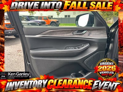 2027 Jeep Grand Cherokee GRAND CHEROKEE L LIMITED 4X4