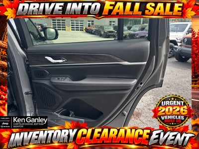 2027 Jeep Grand Cherokee GRAND CHEROKEE L LIMITED 4X4