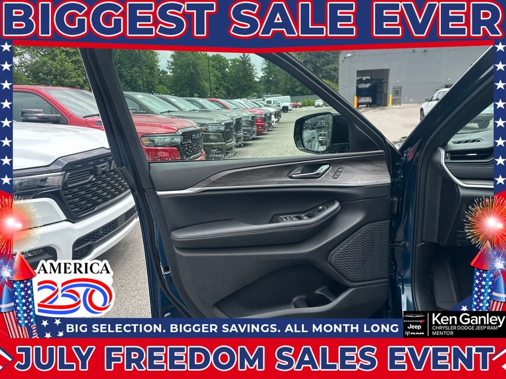 2026 Jeep Grand Cherokee GRAND CHEROKEE L LIMITED 4X4