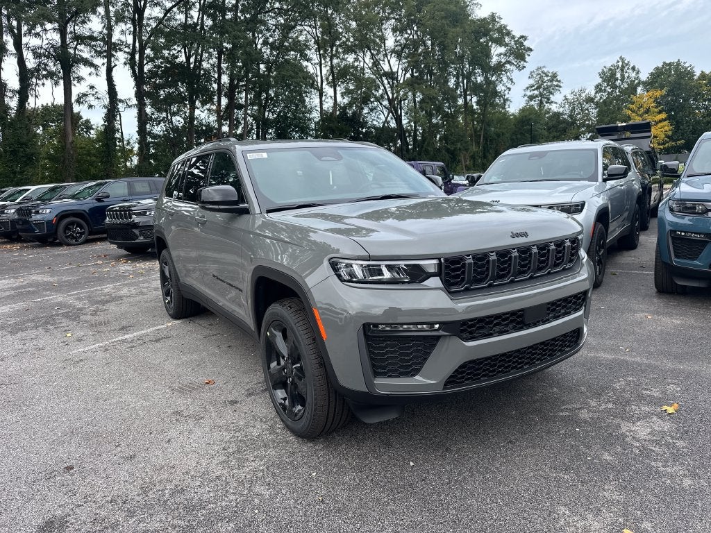 2027 Jeep Grand Cherokee GRAND CHEROKEE L LIMITED 4X4