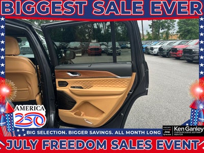 2026 Jeep Grand Cherokee GRAND CHEROKEE L SUMMIT 4X4