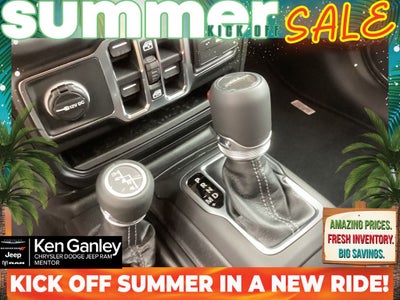 2026 Jeep Gladiator GLADIATOR SAHARA 4X4