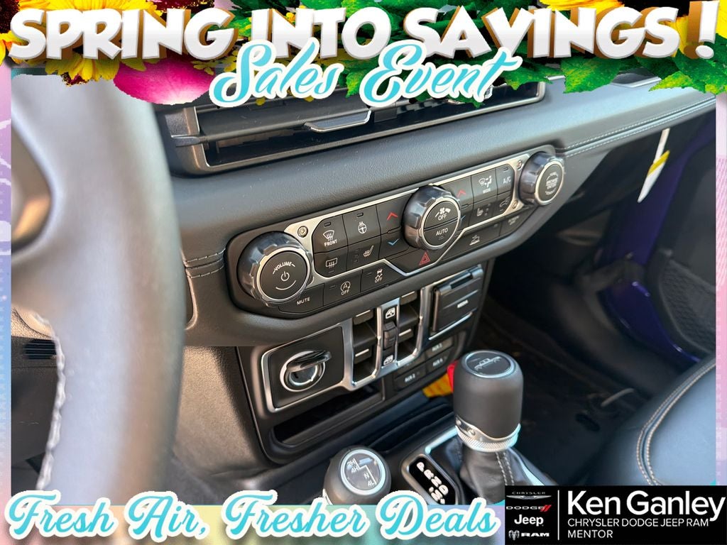 2026 Jeep Gladiator GLADIATOR SAHARA 4X4