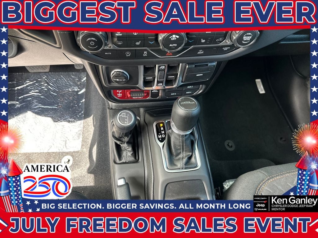 2026 Jeep Gladiator GLADIATOR MOJAVE 4X4