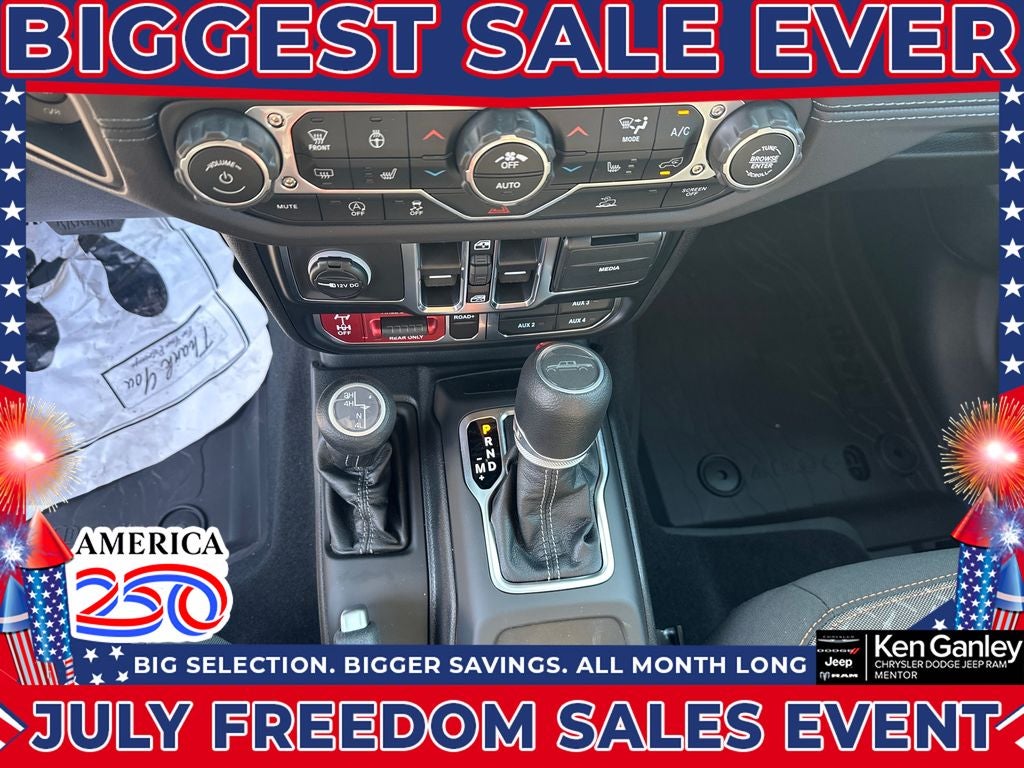2026 Jeep Gladiator GLADIATOR MOJAVE 4X4