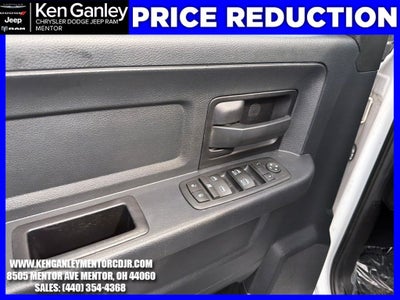 2017 RAM 1500 Express Quad Cab 4x4 6'4' Box