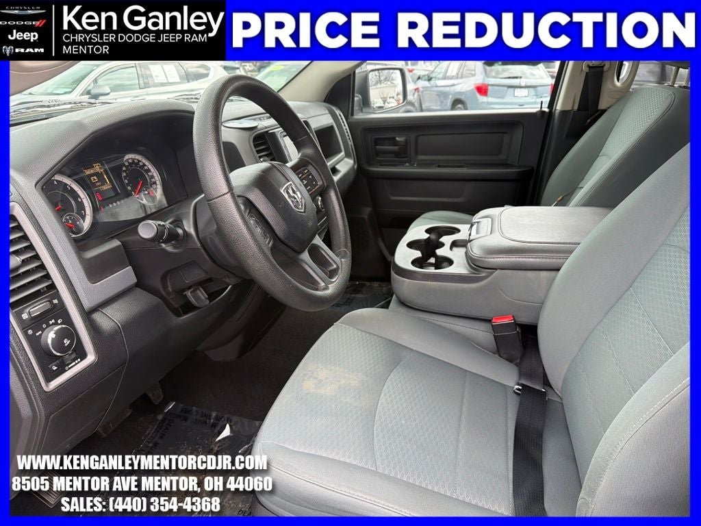 2017 RAM 1500 Express Quad Cab 4x4 6'4' Box