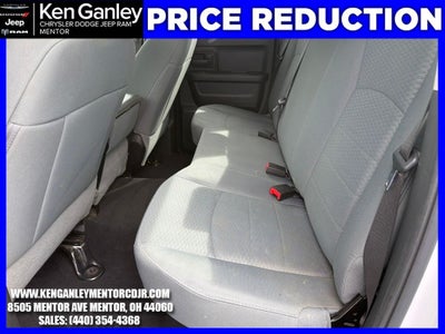 2017 RAM 1500 Express Quad Cab 4x4 6'4' Box