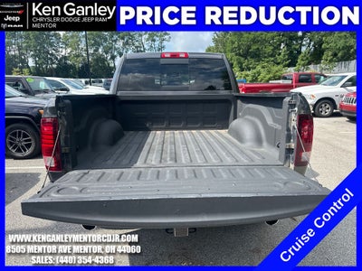 2017 RAM Ram 1500 Night Crew Cab 4x4 5'7' Box