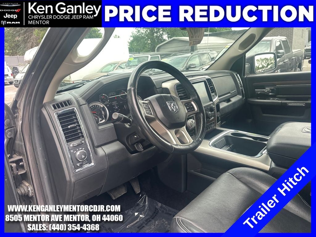 2017 RAM 1500 Laramie Crew Cab 4x4 5'7' Box