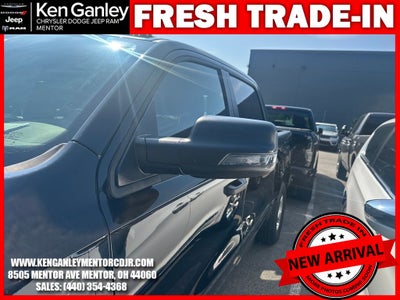 2023 RAM 1500 Big Horn Crew Cab 4x4 5'7' Box