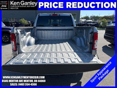 2022 RAM 1500 Big Horn Crew Cab 4x4 5'7' Box