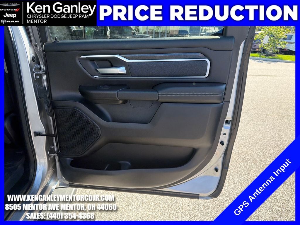 2022 RAM 1500 Big Horn Crew Cab 4x4 5'7' Box