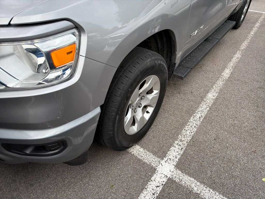 2022 RAM 1500 Big Horn Crew Cab 4x4 5'7' Box