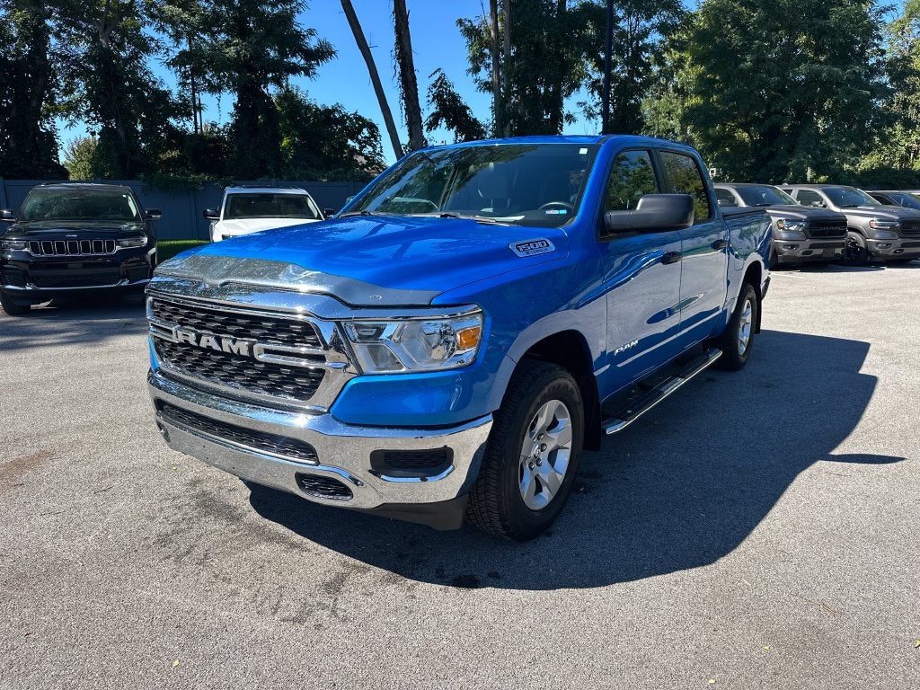 2023 RAM Ram 1500 Big Horn Crew Cab 4x4 5'7' Box
