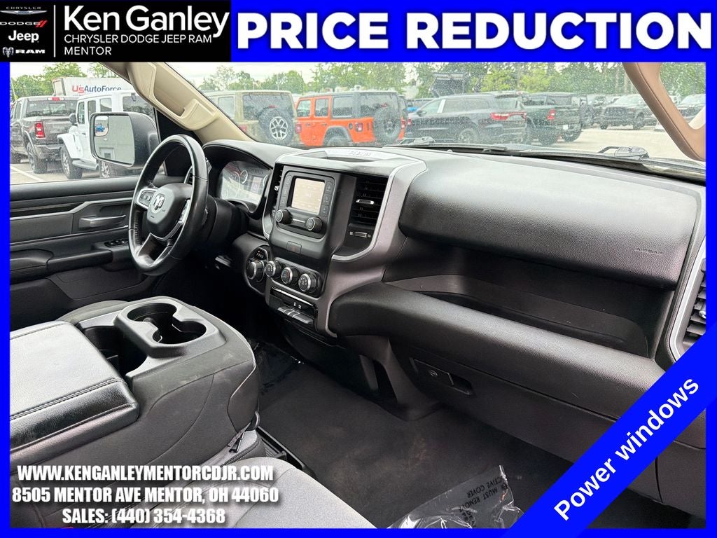 2020 RAM 1500 Big Horn Quad Cab 4x4 6'4' Box