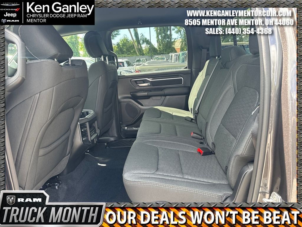 2027 RAM Ram 1500 RAM 1500 BIG HORN CREW CAB 4X4 5'7' BOX