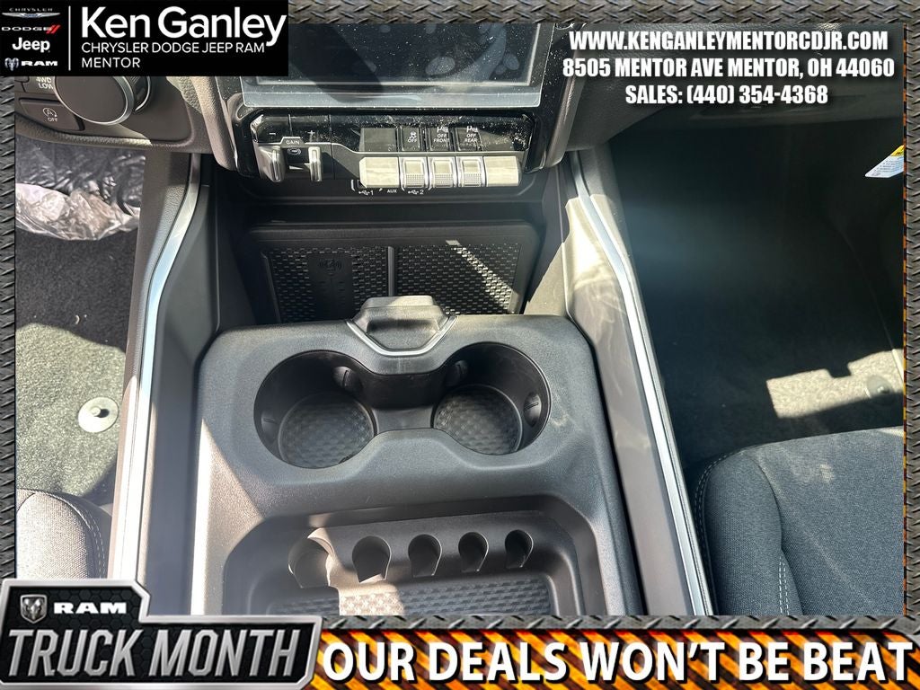 2027 RAM Ram 1500 RAM 1500 BIG HORN CREW CAB 4X4 5'7' BOX