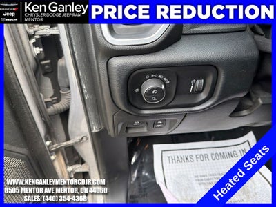 2020 RAM 1500 Big Horn Crew Cab 4x4 5'7' Box