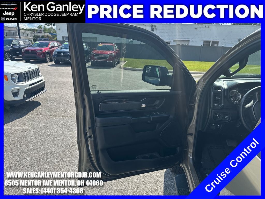 2020 RAM 1500 Big Horn Crew Cab 4x4 5'7' Box