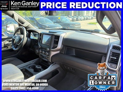 2020 RAM 1500 Big Horn Crew Cab 4x4 5'7' Box