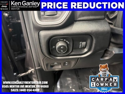 2020 RAM 1500 Big Horn Crew Cab 4x4 5'7' Box