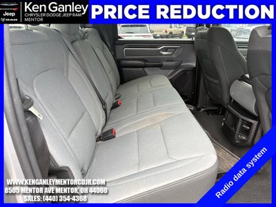 2022 RAM 1500 Big Horn Crew Cab 4x4 5'7' Box