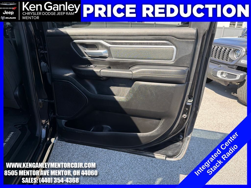 2022 RAM 1500 Big Horn Crew Cab 4x4 5'7' Box