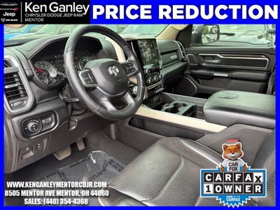 2019 RAM 1500 Laramie Crew Cab 4x4 5'7' Box