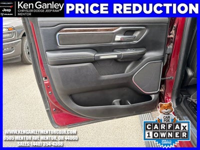 2019 RAM 1500 Laramie Crew Cab 4x4 5'7' Box
