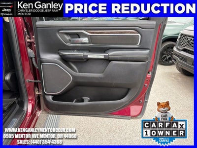 2019 RAM 1500 Laramie Crew Cab 4x4 5'7' Box