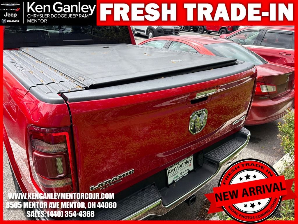 2020 RAM 1500 Laramie Crew Cab 4x4 5'7' Box